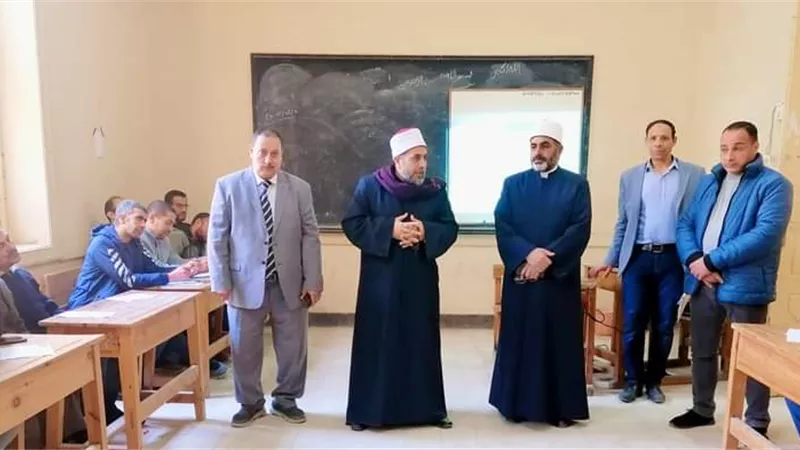 الجنيدى يتابع تدريبات المجموعة الثامنة للمعلمين المستهدفين للترقي