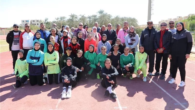 التعليم تفتتح بطولة المدارس الرياضية بمحافظة الوادى الجديد