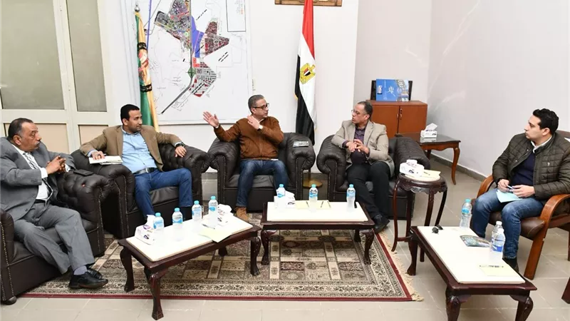 توفير الخدمات بمدينة الفيوم الجديدة تشجيعاً للمواطنين للإقامة بها