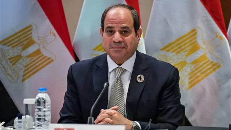 رئيس جامعة الأقصر يهنئ الرئيس السيسى بذكرى الإسراء والمعراج