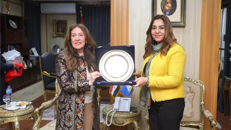 محافظ دمياط تستقبل سفيرة الولايات المتحدة الأمريكية