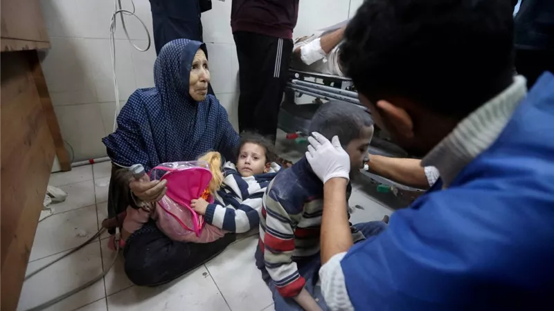 الصحة الفلسطينية: المولدات الكهربائية بمجمع ناصر الطبي ستتوقف خلال أيام