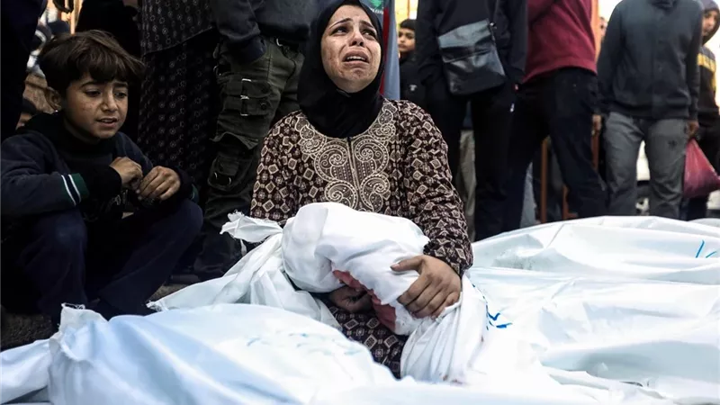 المذابح الإسرائيلية ضد أهالي غزة.. مستمرة