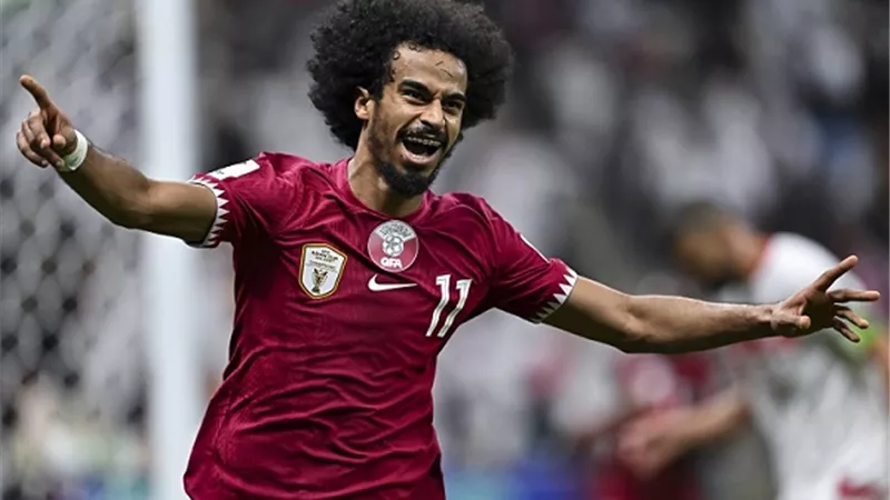 أكرم عفيف يضع الهدف الثاني لـ قطر أمام إيران - شاهد