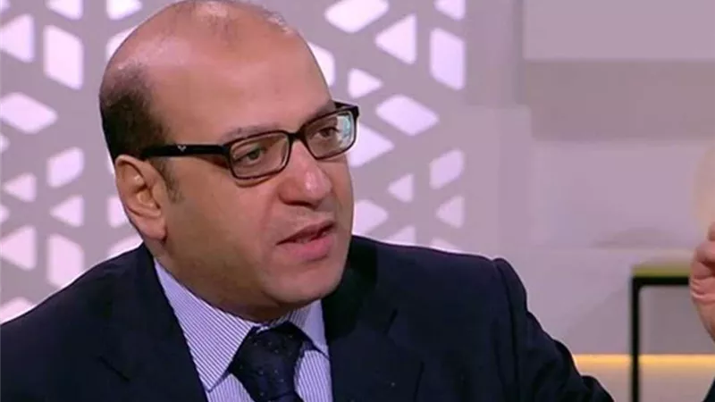 خبير اقتصادي يكشف تفاصيل قرارات الرئيس السيسي