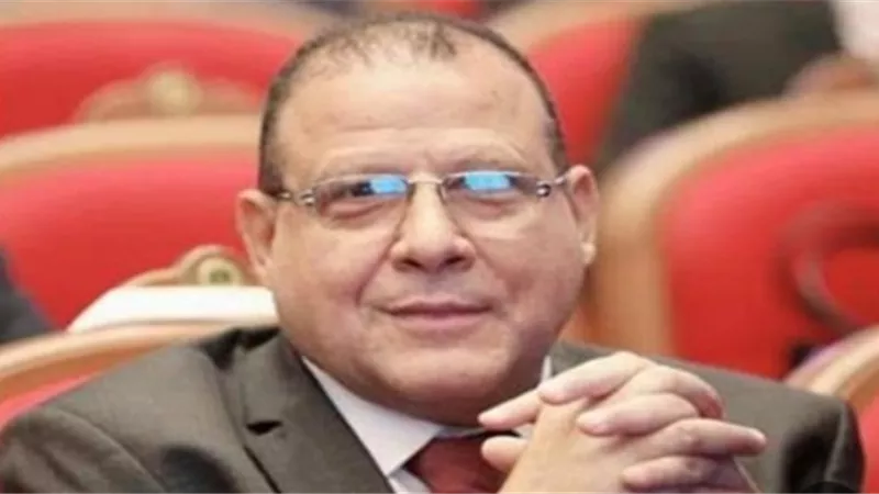 البدوي يشيد بقرارات السيسي لإسهامها في رفع أجور العاملين والمعاشات
