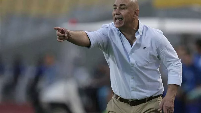 كاف يستدعي حسام حسن لحضور نهائي أمم أفريقيا بكوت ديفوار