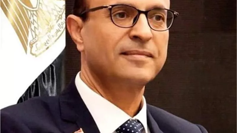 رئيس جامعةأسيوط يشيد بقرارات الرئيس السيسي