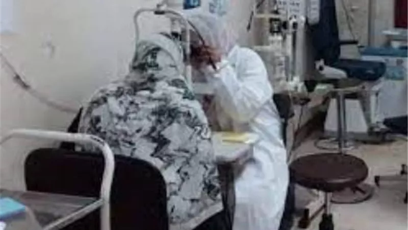ضمن قافلة التحالف الوطنى .. بدء الكشف على 70 حالة من الأسر الأولى بالرعاية بالمنوفية