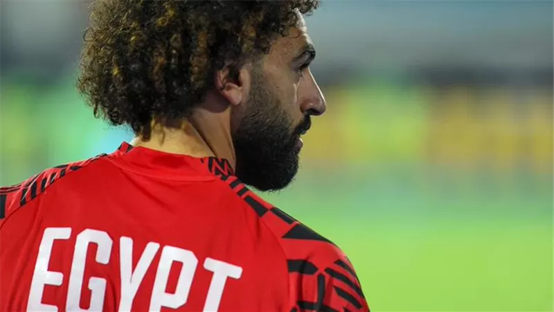 إبراهيم حسن: محمد صلاح نشيله على دماغنا من غير دلع