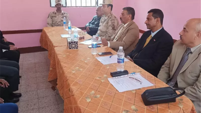 مدير عام إدارة نجع حمادي في لجنة المحاكاة