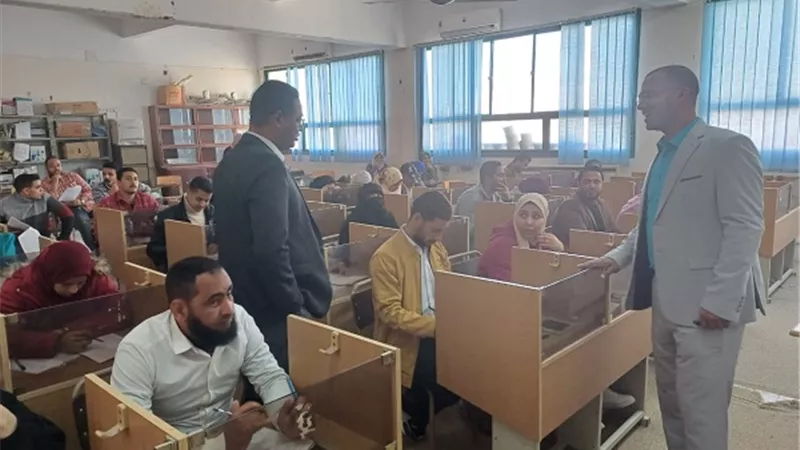 اختبار إتقان اللغة الإنجليزية EPT بمركز اللغات والترجمة بالجامعة