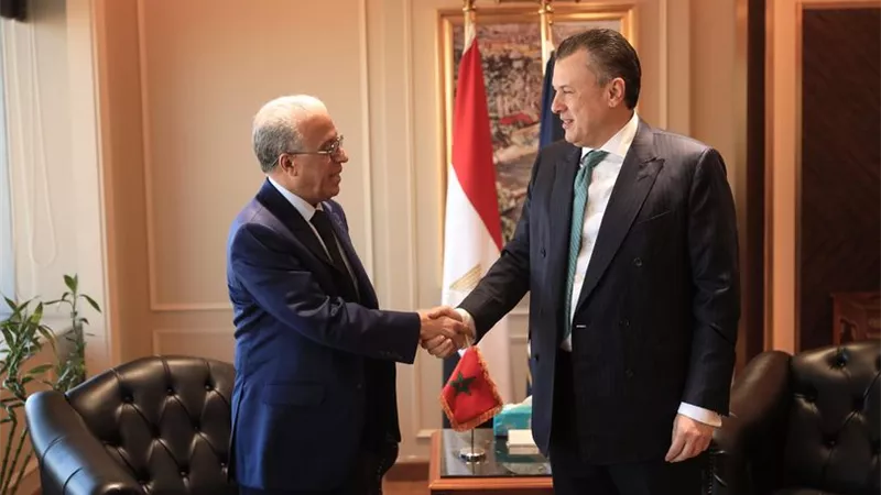 وزير السياحة يبحث التعاون مع سفير المملكة المغربية بالقاهرة