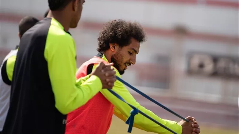 الفحص الطبى يحسم مدة غياب أحمد حمدى عن الزمالك