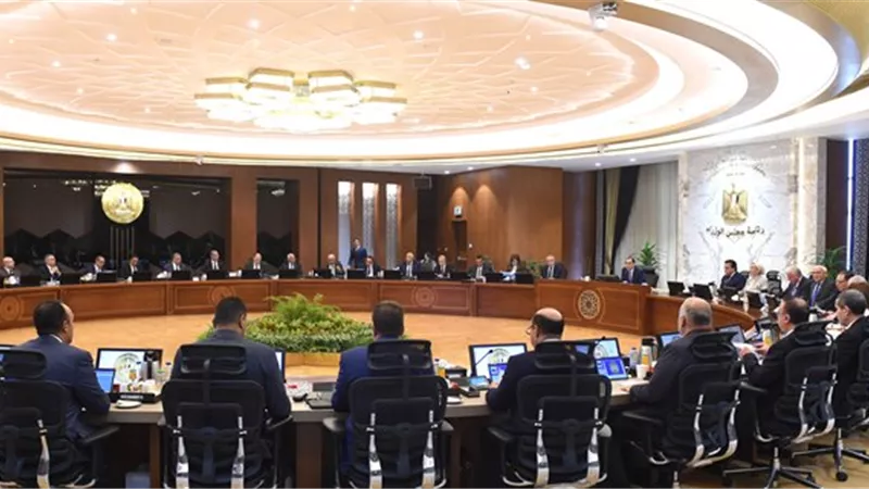تحرك من الحكومة لتنفيذ توجيهات الرئيس بشأن أكبر حزمة للحماية الاجتماعية من الشهر المقبل