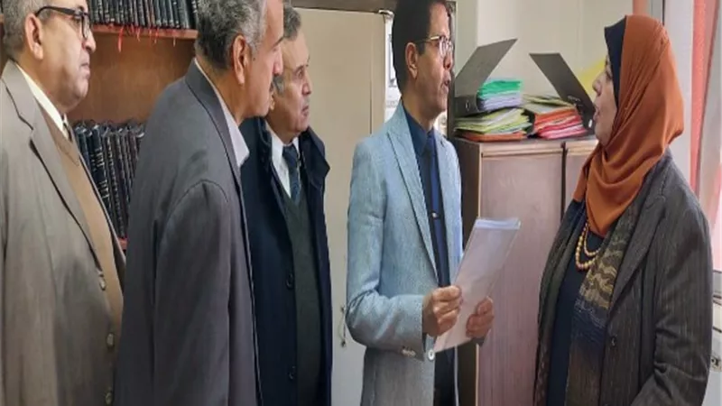 رئيس جامعة بنها يتفقد بدء الفصل الدراسى الثانى بـ ٤ كليات