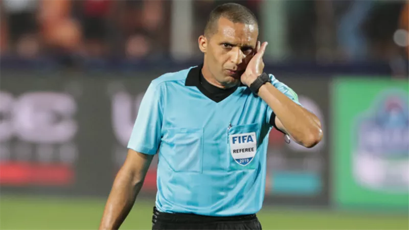 سبب رفض الحكم المغربي رضوان جيد إدارة لقاء جنوب إفريقيا والكونغو