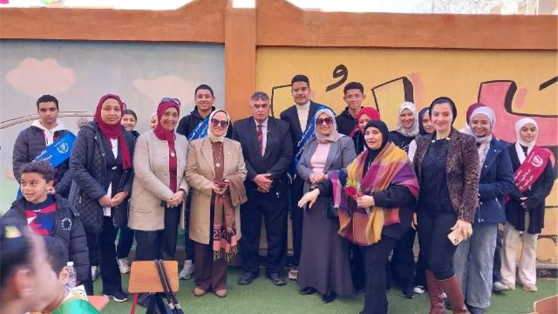 تفاصيل ختام أنشطة الفصل الدراسى الأول لإدارة الشروق التعليمية صور