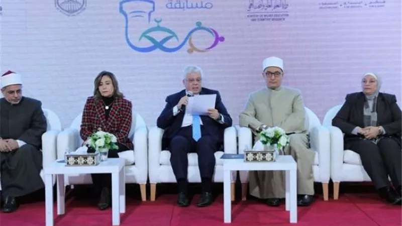 التعليم العالي: الجامعات المصرية تُحصن الطلاب ضد مخاطر التكنولوجيا والتطرف
