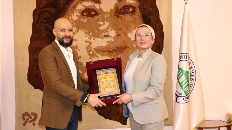 بالصور.. جامعة مصر للعلوم والتكنولوجيا تحتفل باليوم العالمى للمرأة والفتاة فى مجال العلوم
