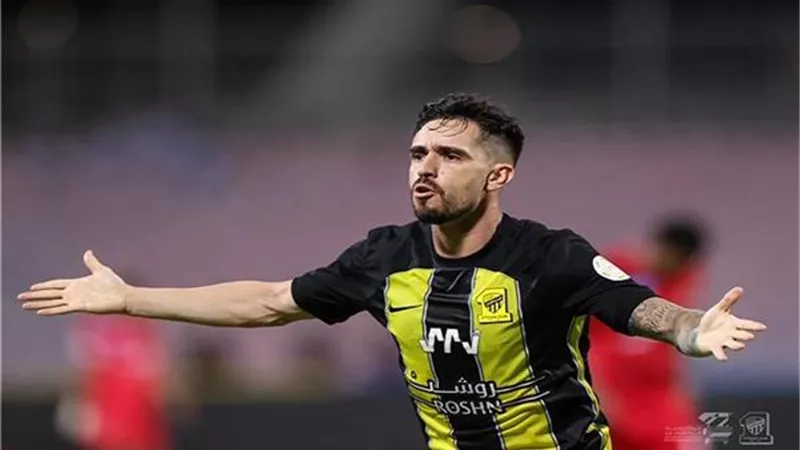 شاهد.. حفل وداع لـ كورونادو بعد انتهاء مشواره مع الاتحاد