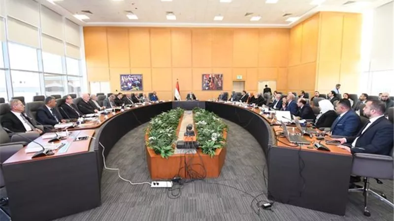 الإسكان: قطاع مرافق المياه والصرف حقق طفرة نوعية منذ تولي الرئيس