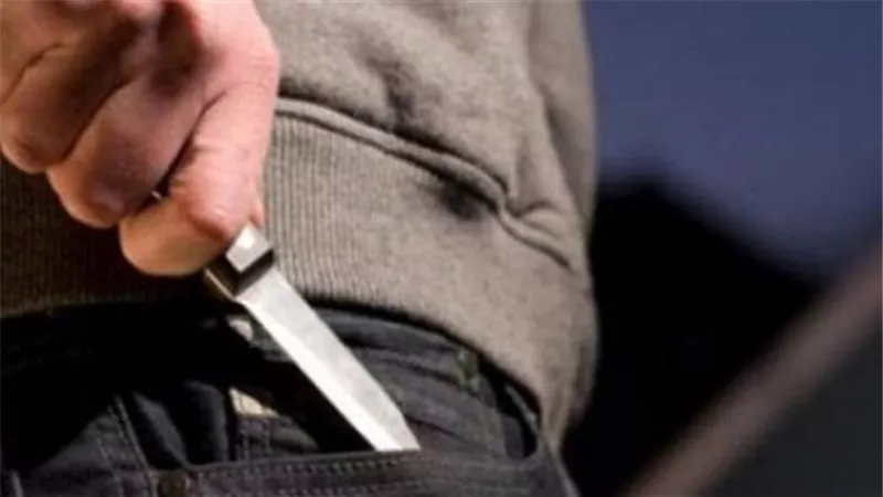 صاحب مقهى ينهى حياة عاطل فى بورسعيد
