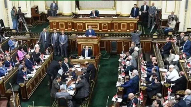 النواب يوافق نهائيا على تعجيل العلاوات المستحقة للموظفين
