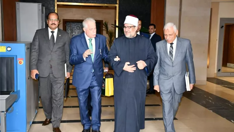 احلال وتجديد مسجد المنشية بمدينة الطور