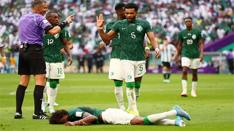 عقوبات ضخمة على 6 من لاعبى السعودية لرفضهم تمثيل الأخضر بأمم أسيا