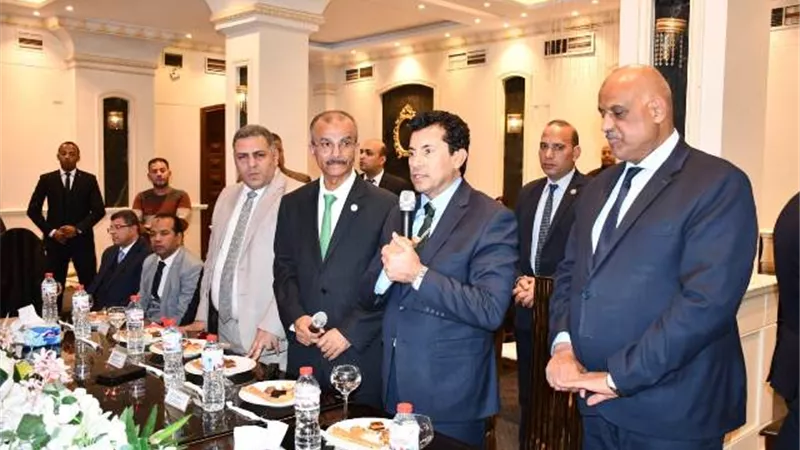 وزير الرياضة يفتتح العديد من المنشآت الرياضية بمصر الجديدة