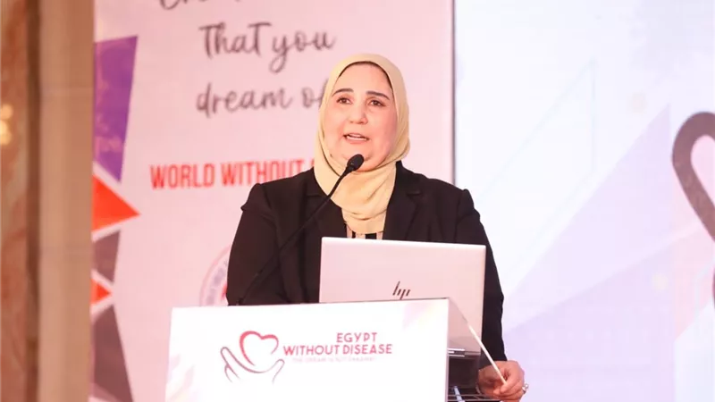نيفين القباج وزيرة