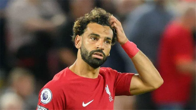 ليفربول يكشف موعد عودة محمد صلاح للمباريات
