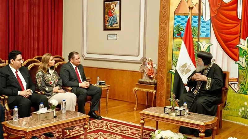الرقابة الصحية تناقش مع البابا تواضروس حصول الكنيسة على اعتماد GAHAR