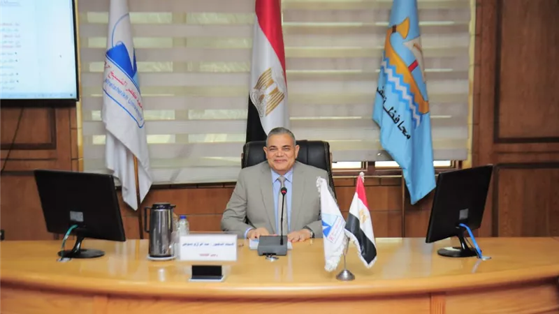 رئيس جامعة كفر الشيخ يتابع انتظام الدراسة بكليات ومعاهد الجامعة