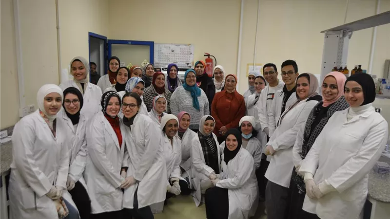 مدينة الأبحاث العلمية تفتتح مدارس لتدريب طلاب الكليات العملية