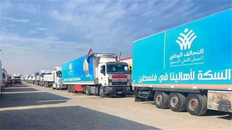 منذ اللحظة الأولى للعدوان .. قوافل التحالف الوطنى الإغاثية تضمد جراح الأشقاء