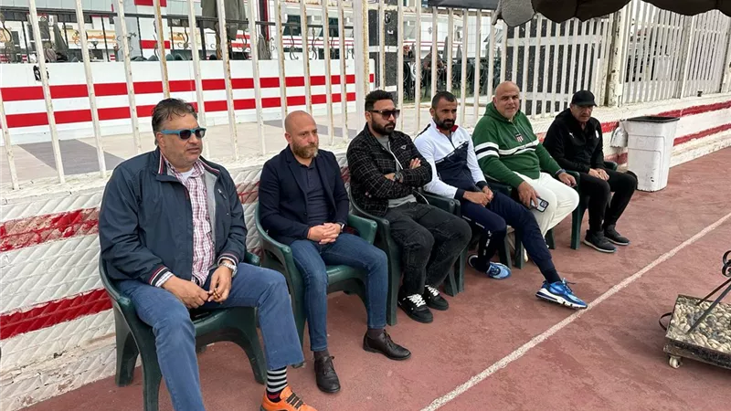 جهاز منتخب الشباب يتابع قمة 2005 بين الأهلي والزمالك