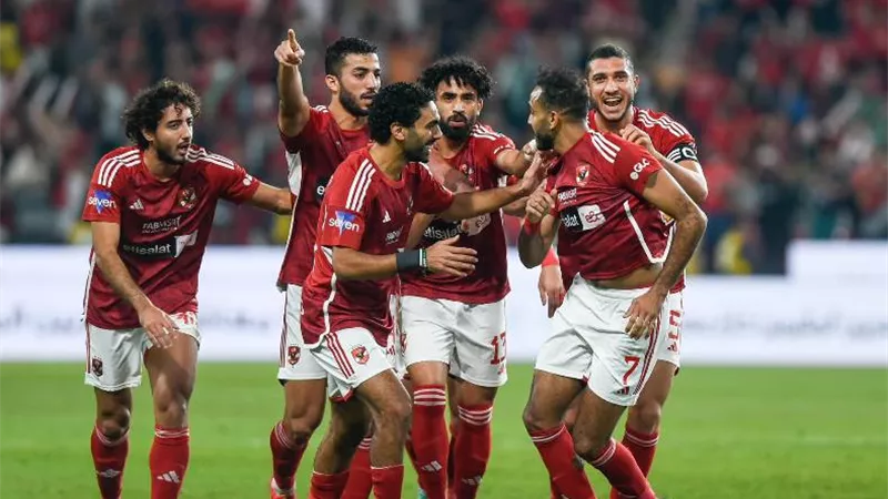 11 لاعباً..الغيابات تضرب الاهلي قبل مواجهة شباب بلوزداد بدوري الأبطال