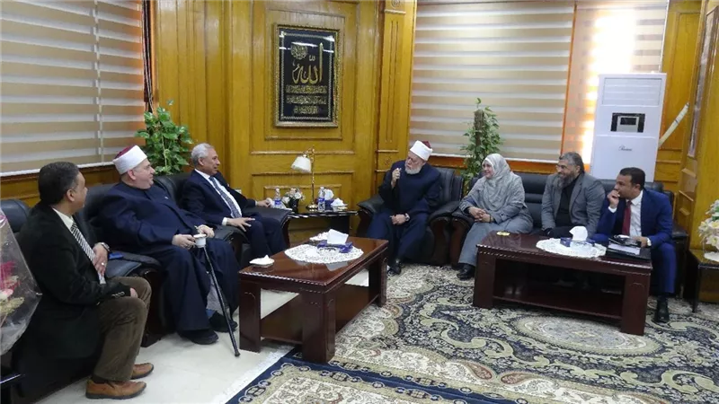 رئيس جامعة المنيا يستقبل د.علي جمعة ود. محمد أبو هاشم