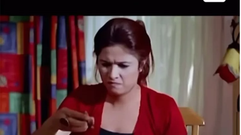 بعد انفصالها.. ياسمين عبدالعزيز تحتفل بعيد الحب على طريقتها الخاصه.. فيديو