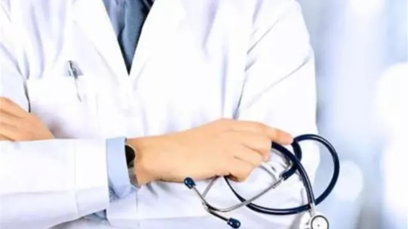 النواب توافق نهائيًا على زيادة بدل المخاطر للمهن الطبية