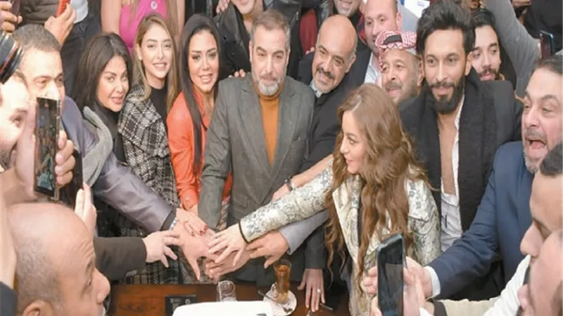 أبطال صناع مسلسل 