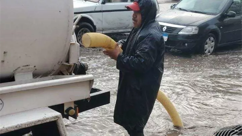 أمطار غزيرة ..طوارئ فى الاسكندرية بسبب الطقس السيئ