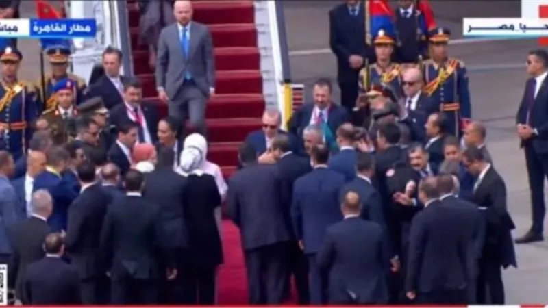دبلوماسيون : زيارة أردوغان للقاهرة تمهد لتحالف استراتيجى جديد فى الإقليم