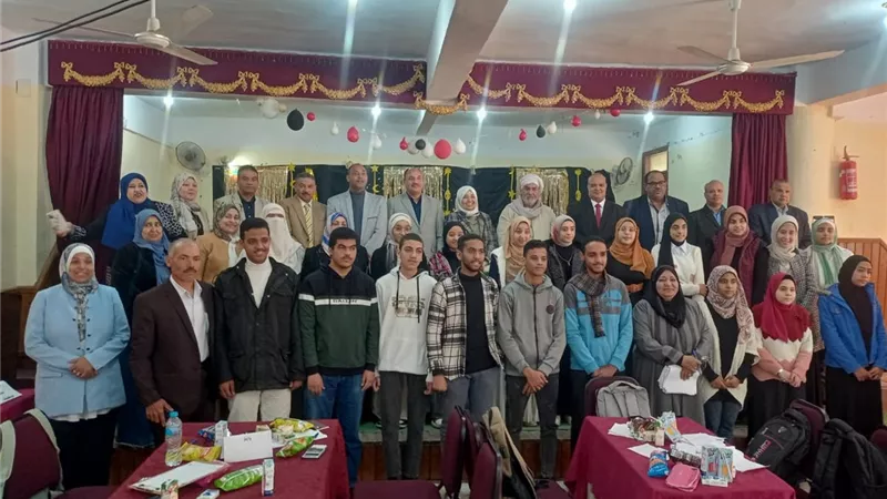فوز مدرسة قفط في تصفيات أوائل طلاب المرحلة الثانوية