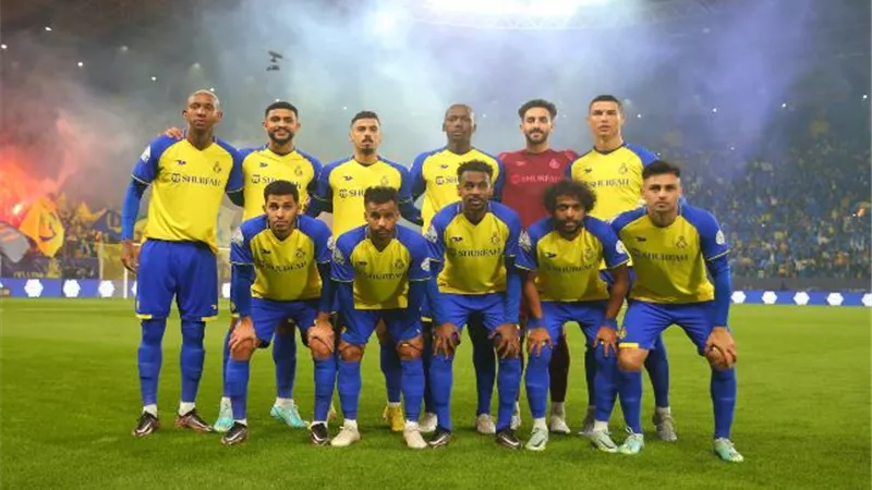 شاهد .. لاعبو النصر مع جماهيرهم بعد الفوز على الفيحاء بأبطال آسيا