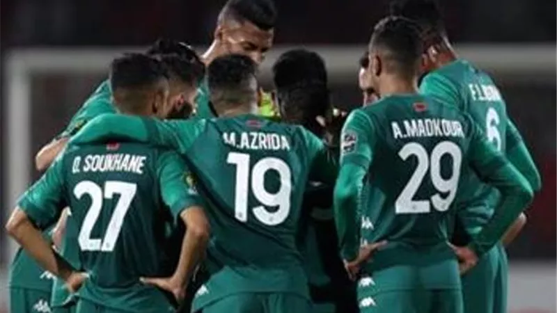 الرجاء يهزم المغرب الفاسى ويصعد الى قمة الدورى