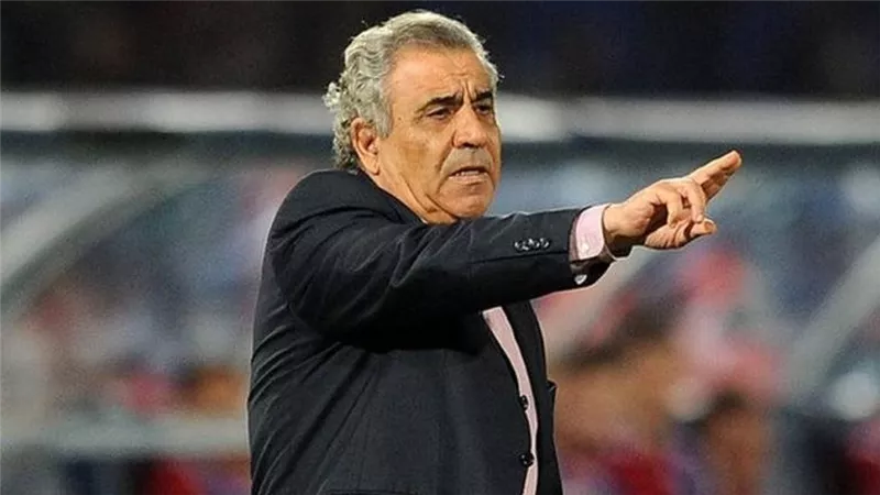 فوزي البنزرتي يستقيل من تدريب الوداد