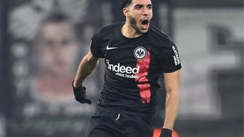 4 أهداف بدوري المؤتمر الأوروبي .. عمر مرموش يواصل تألقه مع فرانكفورت